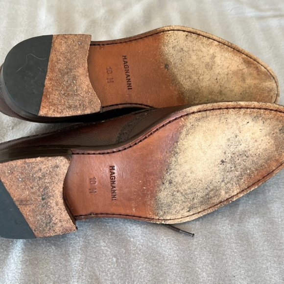 Magnanni Wingtip Dress Shoe Suede Upper Size 10 main image 4
